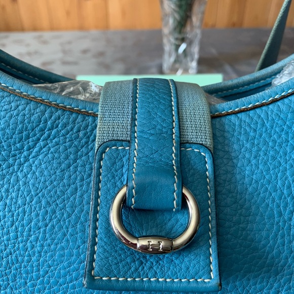 —SOLD ON INSTAGRAM—  Hermes Tsako bag in Blue jean - Picture 3 of 15